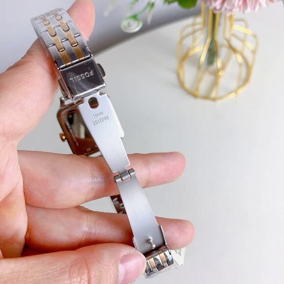 NWT Fossil BQ3907 Colleen Three-Hand Two-Tone Stainless Steel Watch - Picture 8 of 9